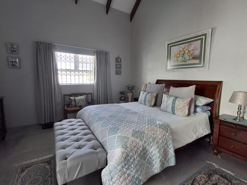 3 Bedroom Property for Sale in Britannia Bay Western Cape
